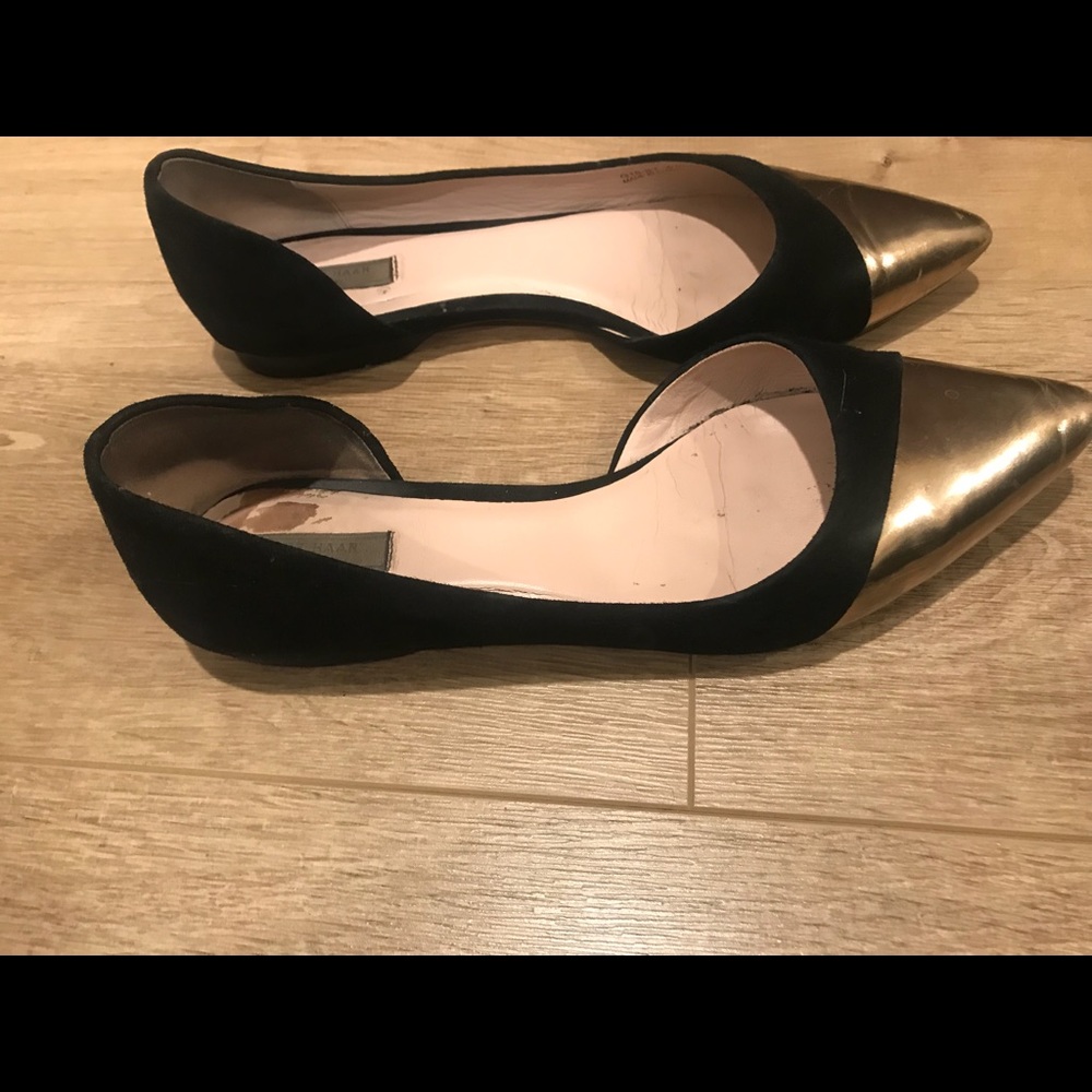 Super cute black and gold flats